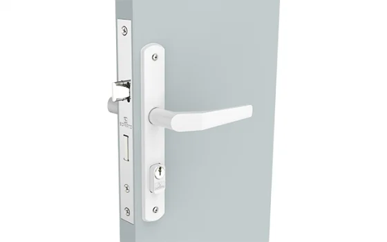 FECHADURA POPLINE RETA EXT BRANCO ESP15 20X53 PY45 - Soprano